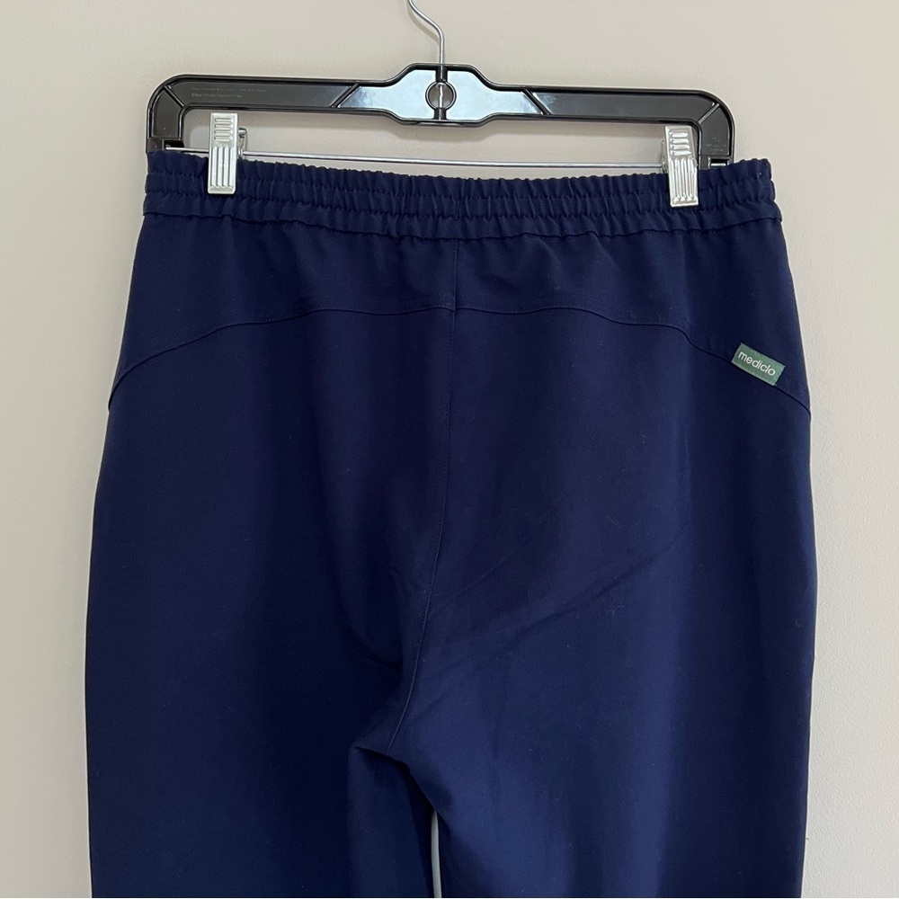 Mediclo FYSEL Kume 2.0 Versatile Cargo Straight Leg Scrub Pants Navy Blue Small - Picture 7 of 14